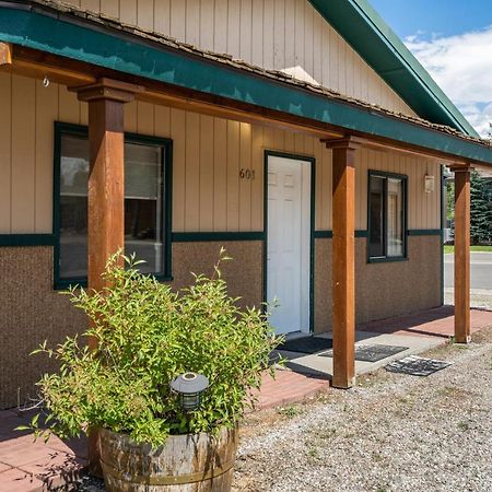 Alpine #2 West Yellowstone Exterior foto