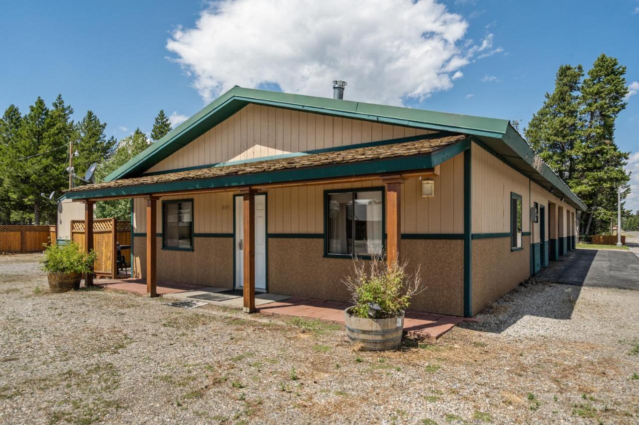 Alpine #2 West Yellowstone Exterior foto